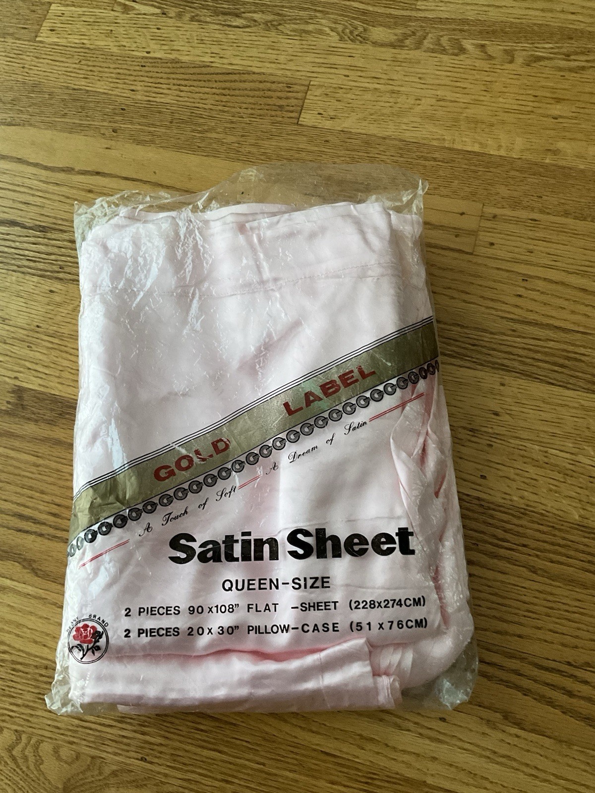Gold label pink satin queen size bed sheets