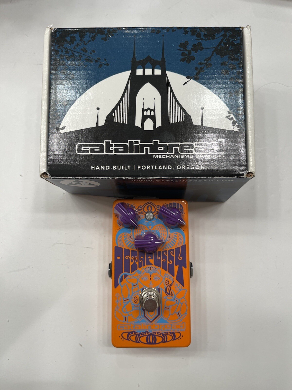 Catalinbread Octapussy Octave Fuzz Octafuzz Guitar Effect Pedal + Original Box