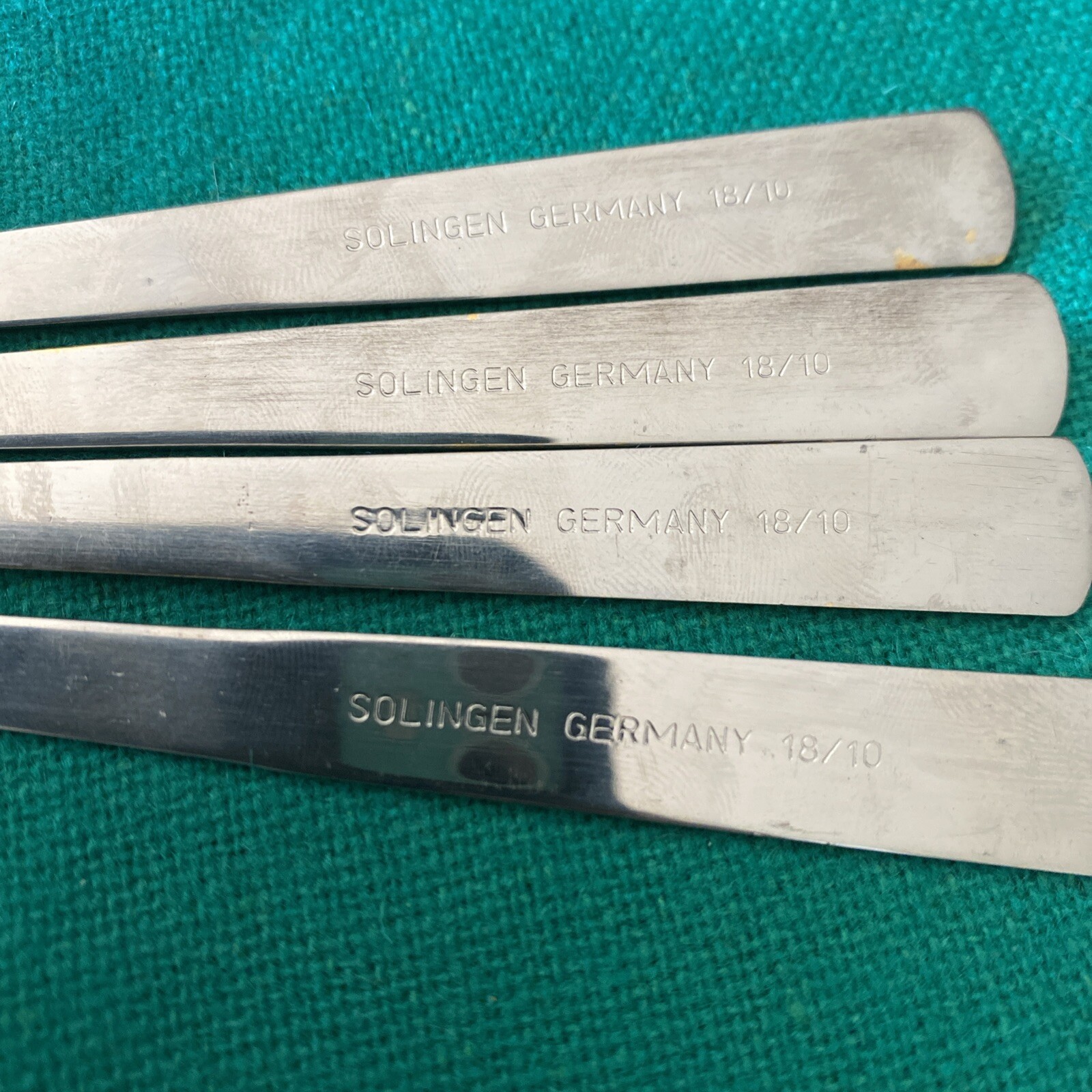 New 4 SOLIGEN GERMANY 18/10 Stainless & GOLD Accent Flatware Forks