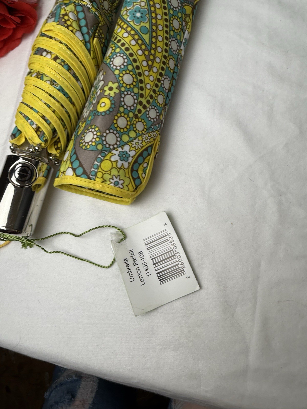 Vera Bradley Lemon Parfait Automatic Umbrella NWT RETIRED Rare 💛