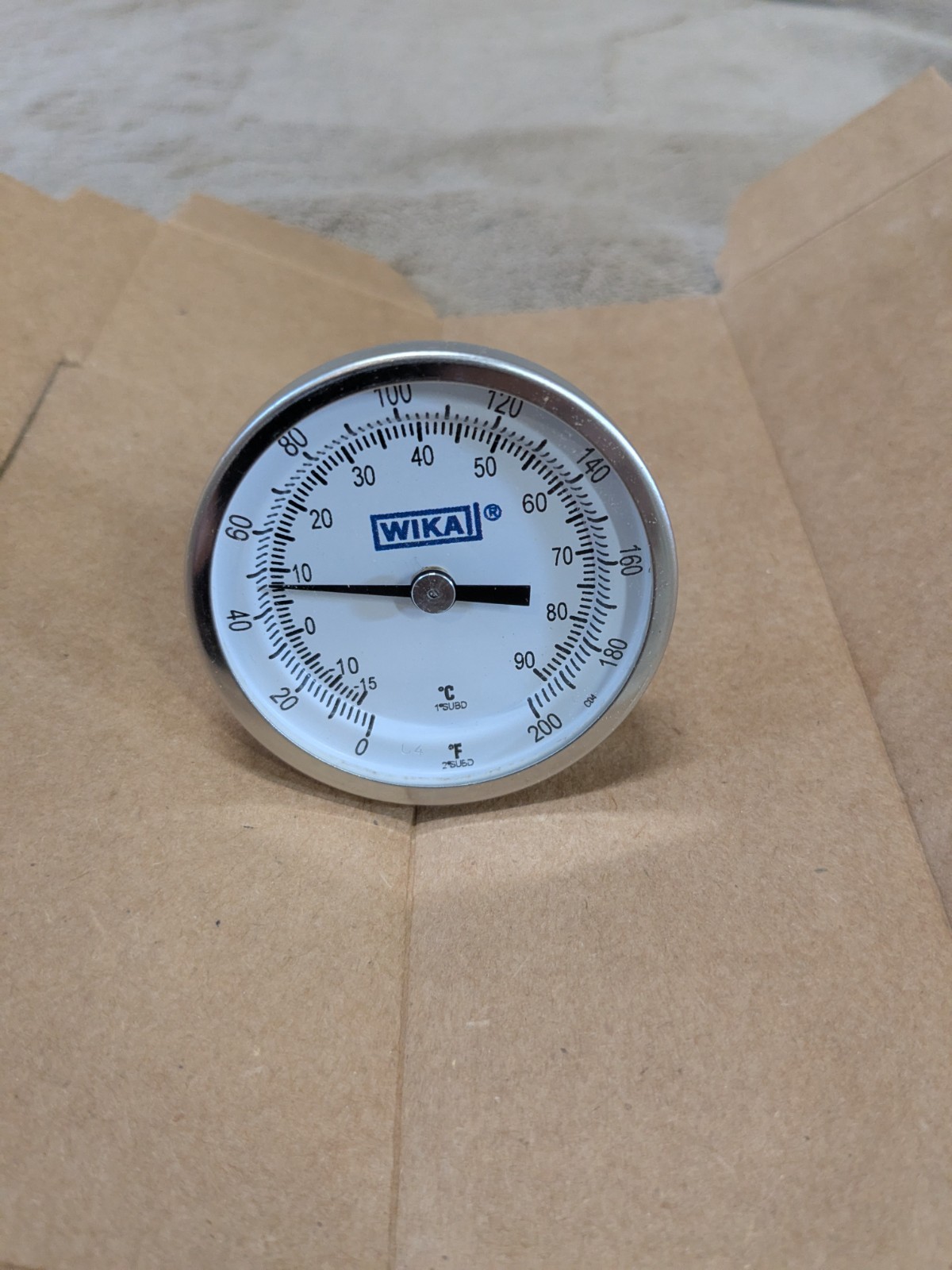 Wika TI.20 Bimetal Thermometer 0-200 F/C 1/4 in NPT  0.5" Stem NEW