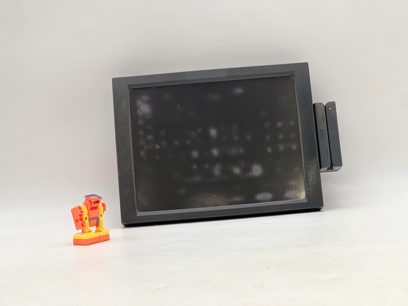 Mintronix MBC5000C 12” Touchscreen Computer, Win 10 Pro, Intel Celeron N2930, 4G