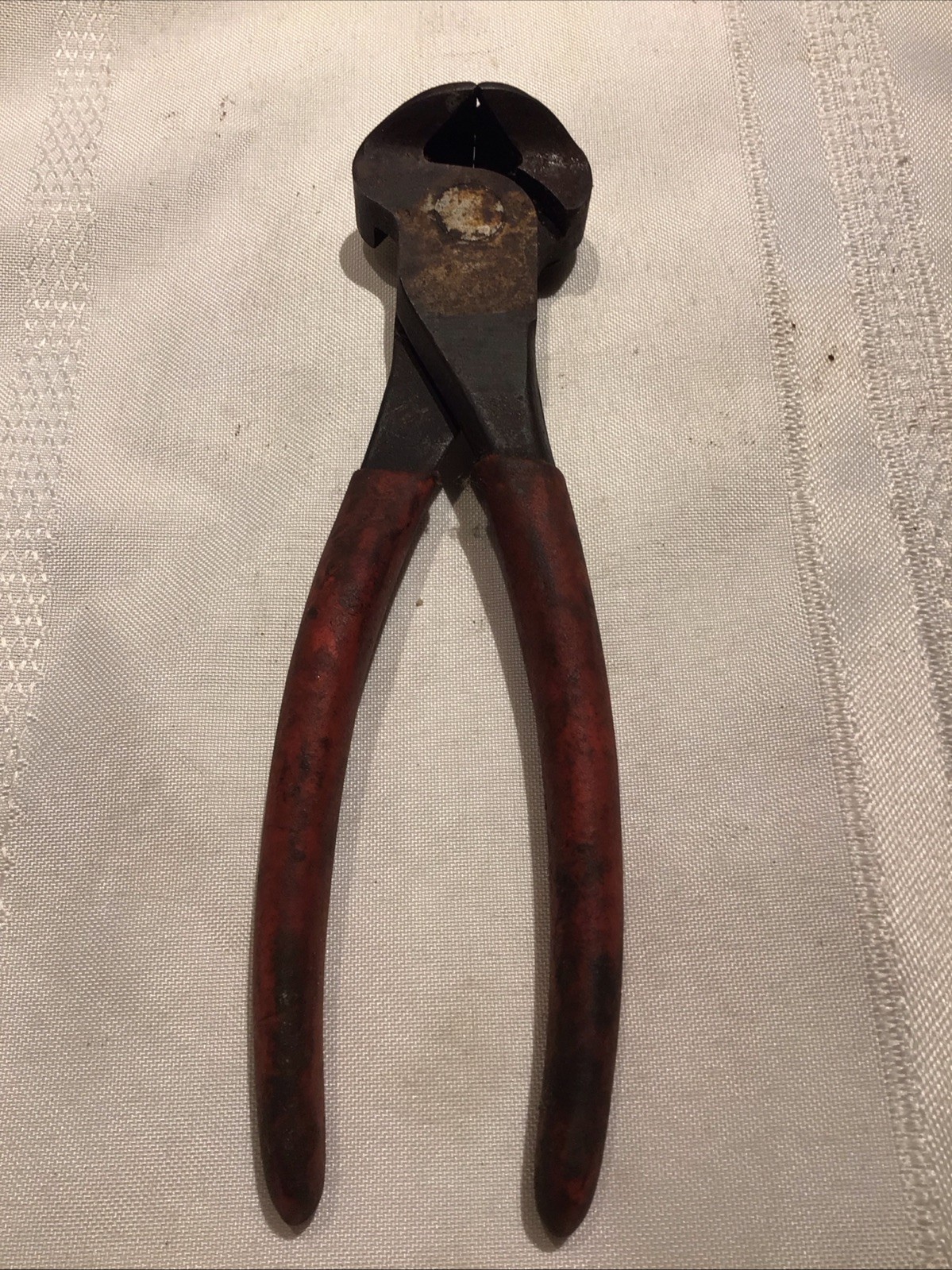 Vintage End  Cut Pliers 6 1/4” Long