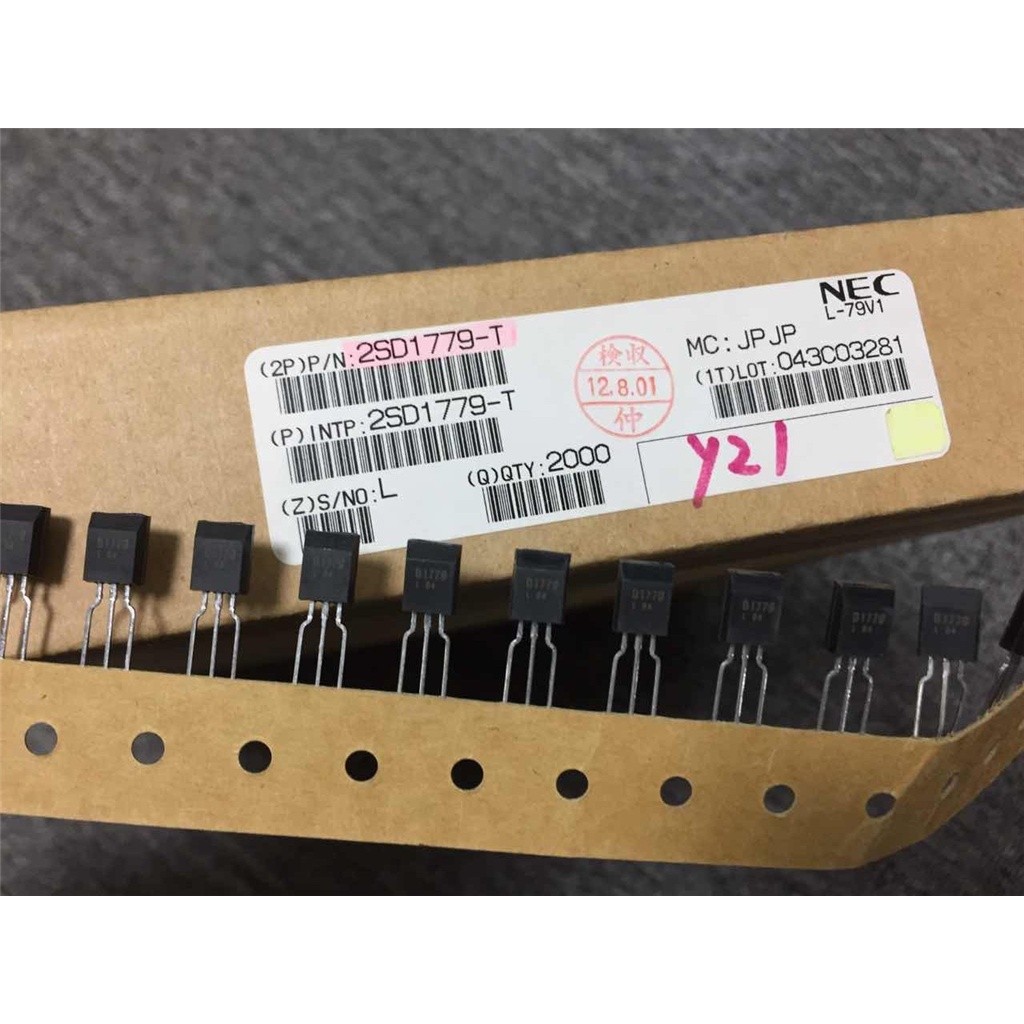 10pcs/lot 2SD1779-T 2SD1779 D1779 TO-92 transistor new original Car Ecu Chips