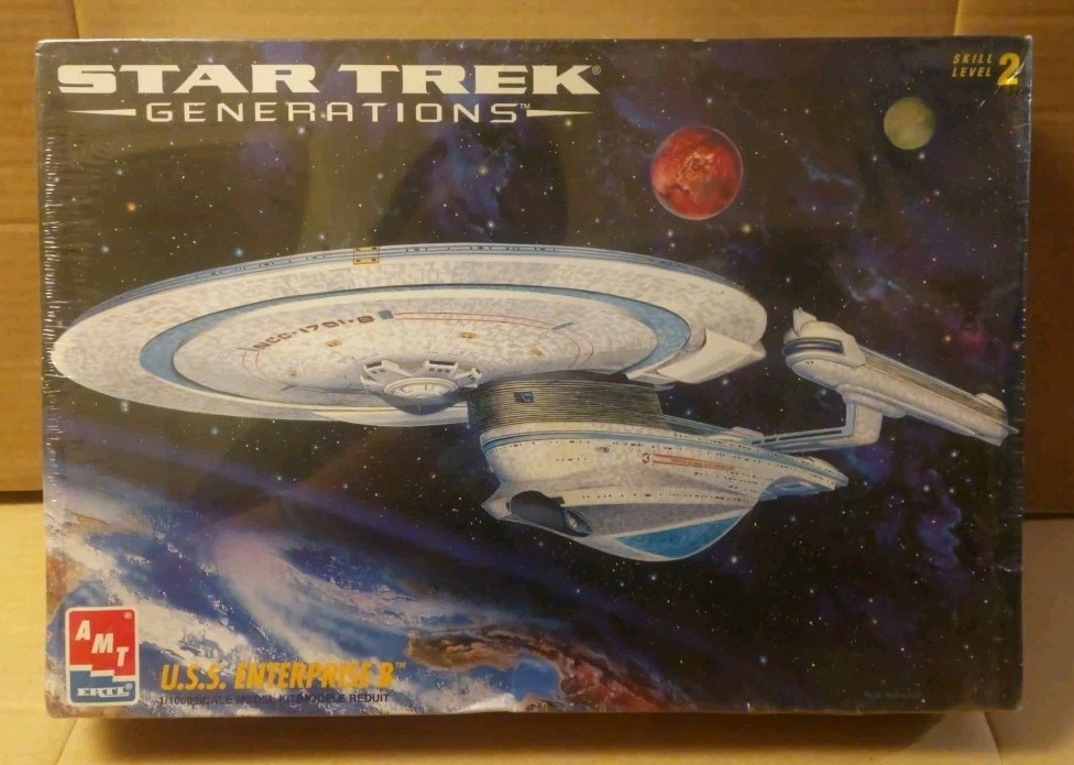 AMT ERTL #8762 Star Trek Generations Enterprise B 1/1000 Model Kit Sealed Box