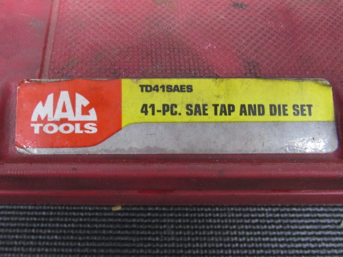 MAC Tools TD41SAES-US 41-PC. SAE Tap and Hex Die Set