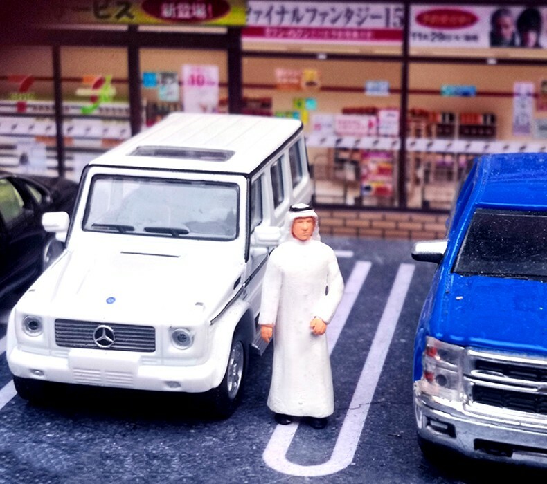 3D PRINT 1/64 cool man  Prince of Saudi Arabia  fit 1:64 car street stand