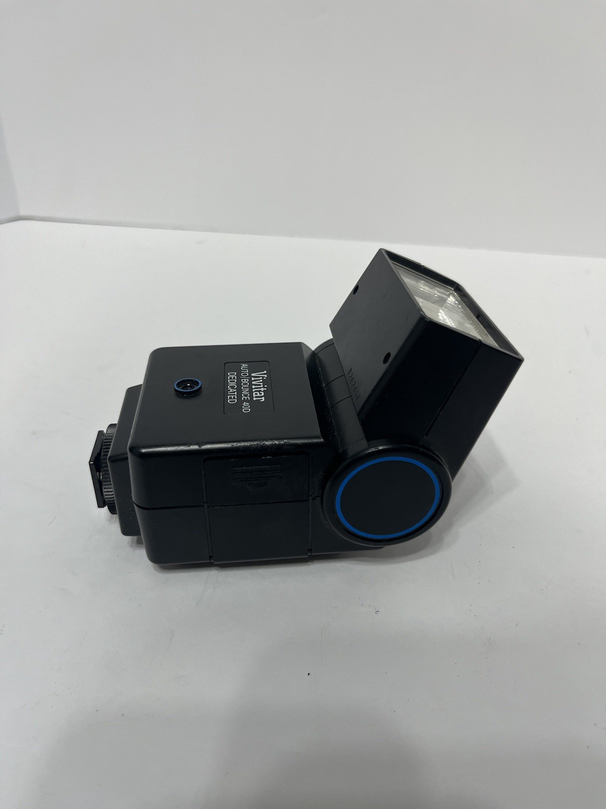 Vivitar AUTO/BOUNCE 40D DEDICATED Shoe Mount Camera Flash USED