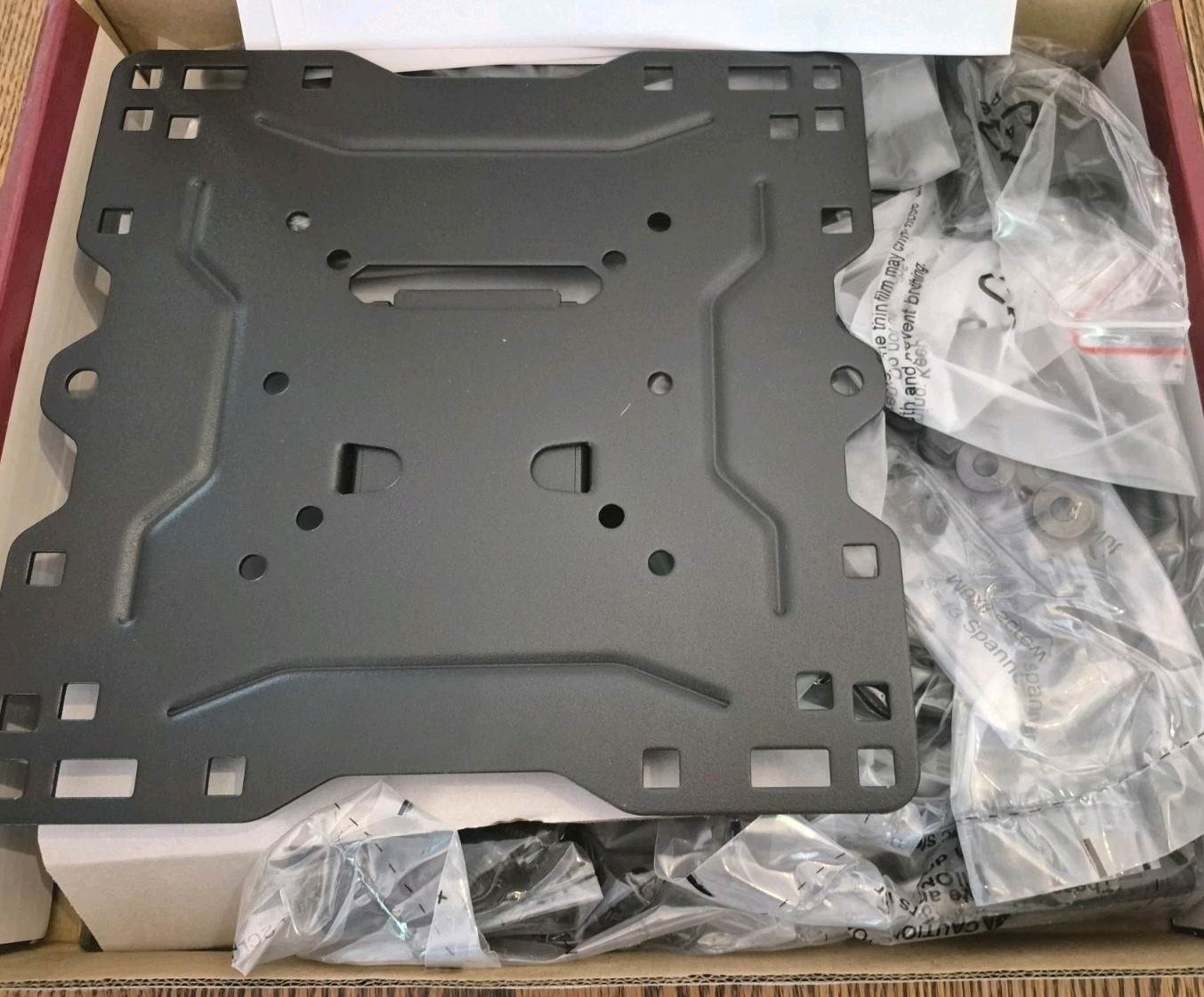 NEW Articulating Wall Mount For Flat Panel TVs and Monitors VideoSecu ML531BE