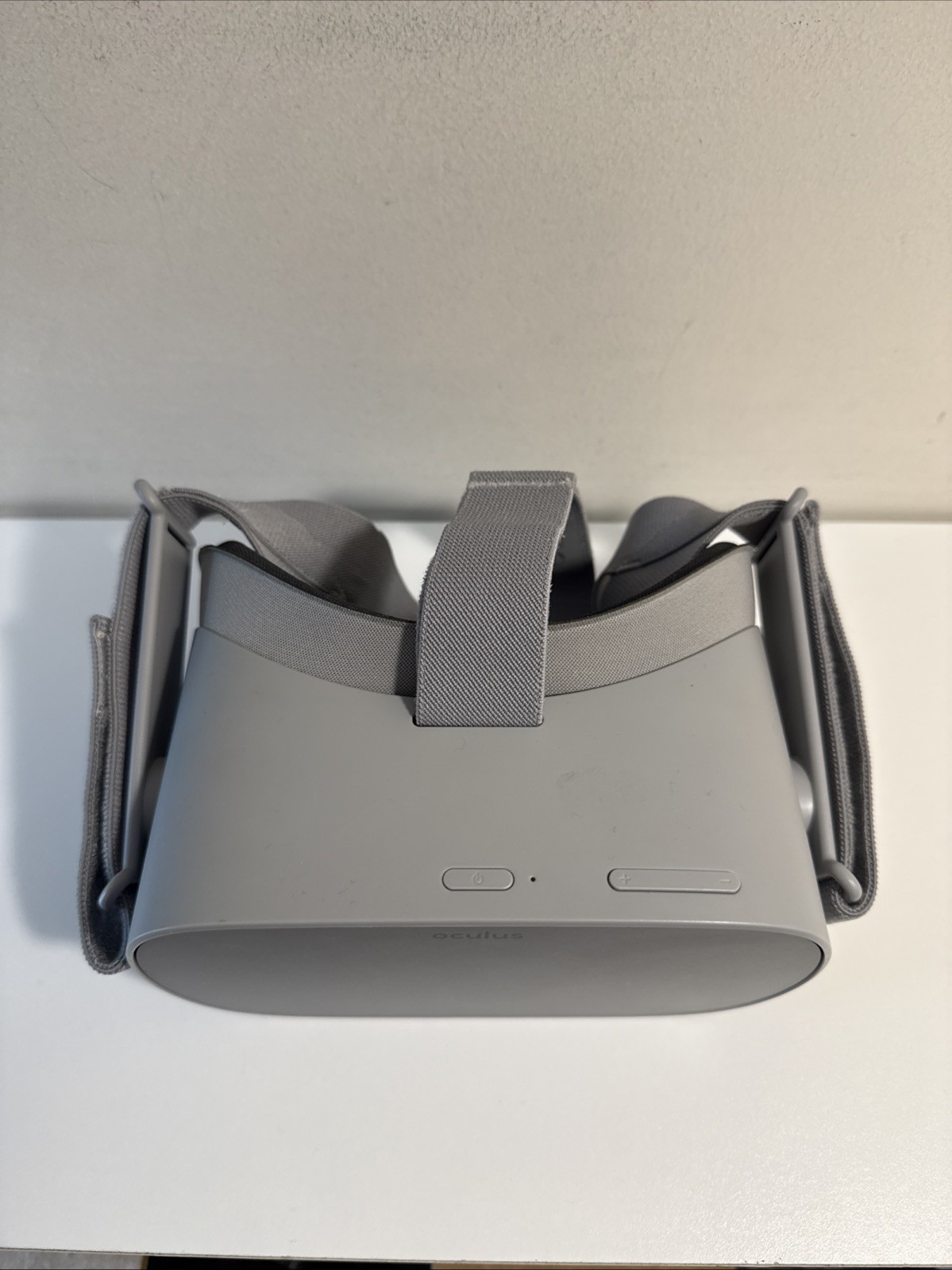 Oculus Go 32GB Standalone Virtual Reality Headset MH-A32 - No Controller - WORKS