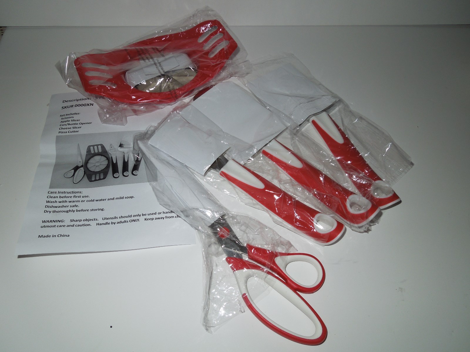 NIP 5pc. Red/White Kitchen Tool Gift Set