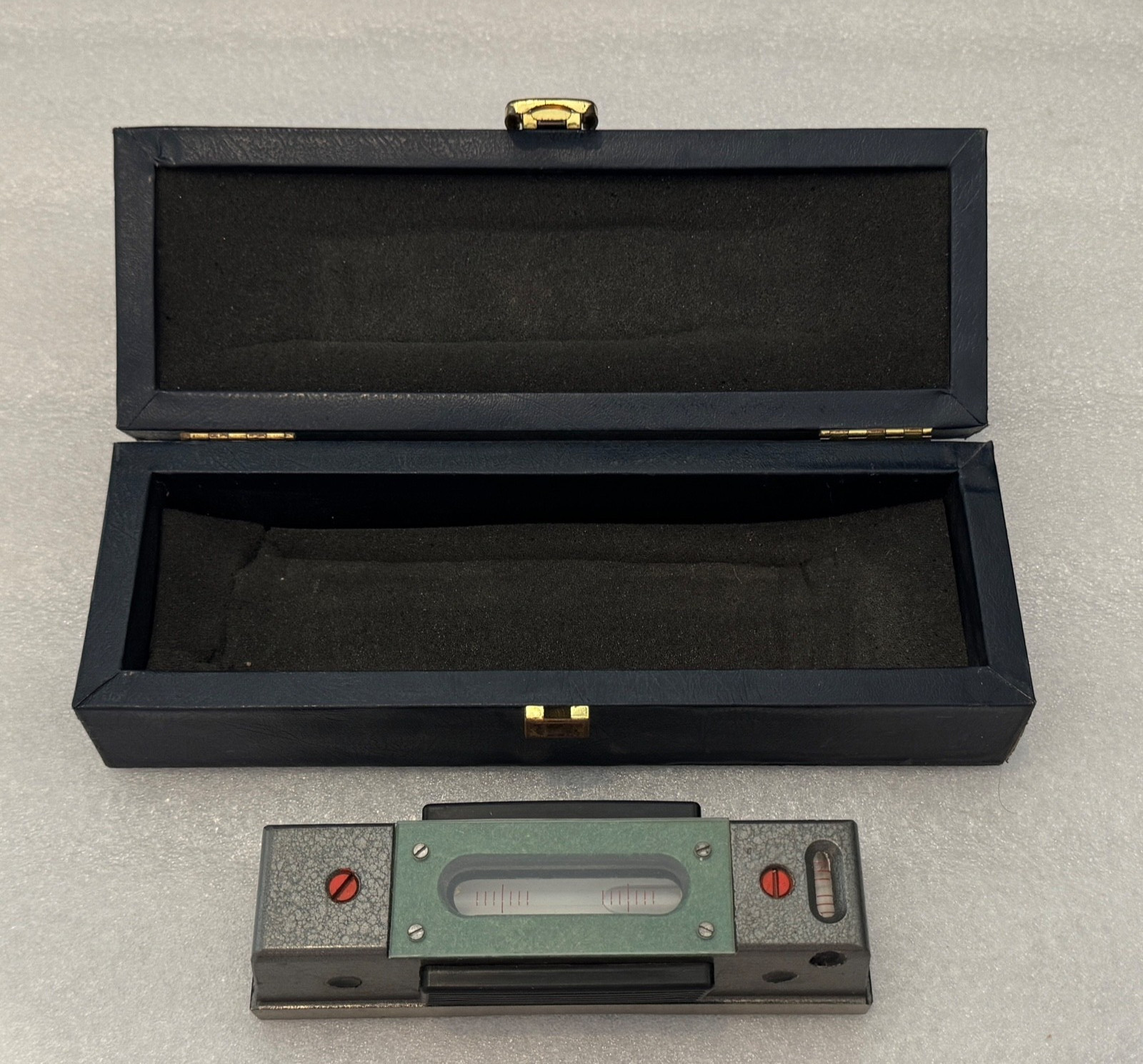 KINEX CZ s.r.o 5727.1/150 engineers spirit level