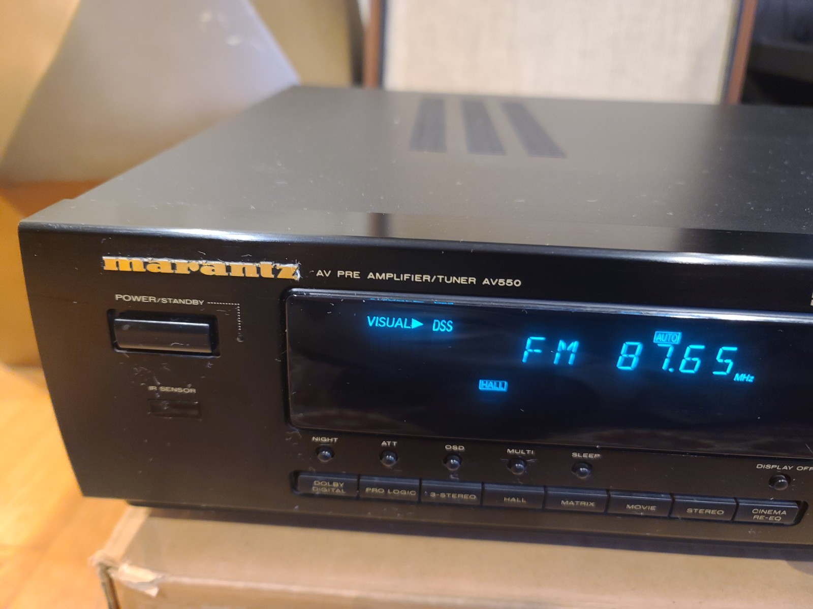 Marantz AV Preamplifier/Tuner AV550 Japan