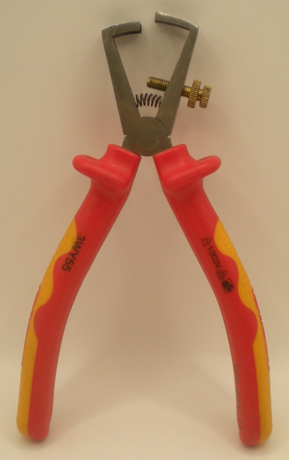 WESTWARD 3WY55 Insulated 6 in. Wire Stripper