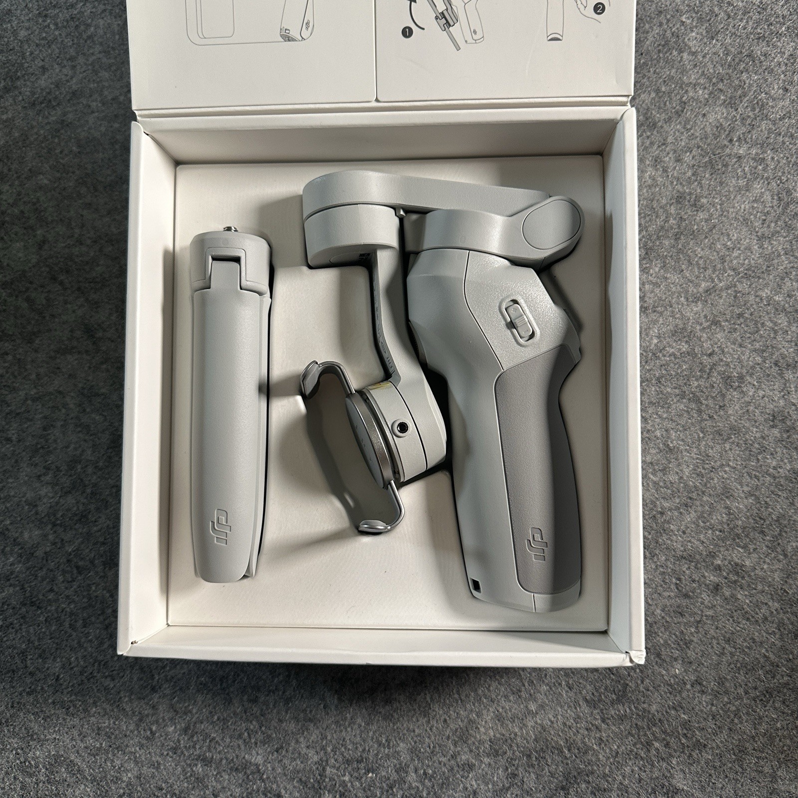 DJI Osmo Mobile SE Smartphone Gimbal Stabilizer - Used