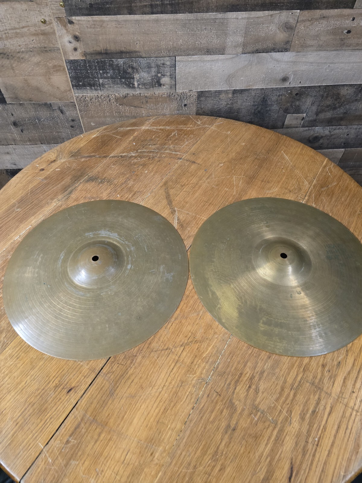 Vintage PAIR 14" PAISTE 505 Green Label Heavy HI HAT CYMBALS. 934g/1138g. ride.