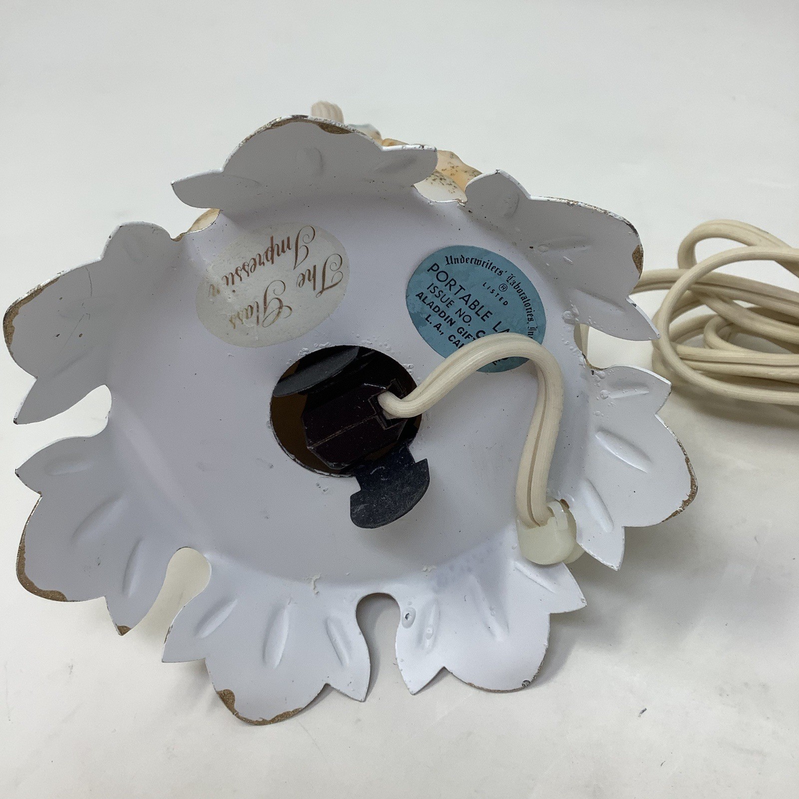Vintage Victorian-style Lamp/ Nightlight