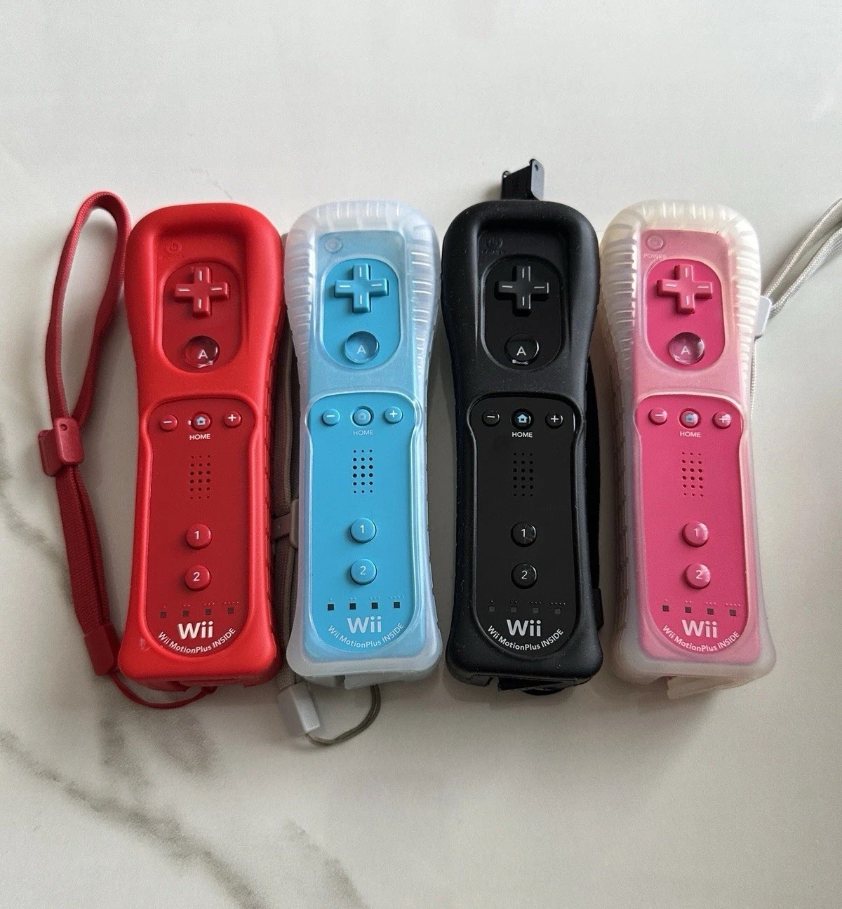 Official Nintendo Wii Remote Motion  Plus Controller Strap&Cover Tested Red .