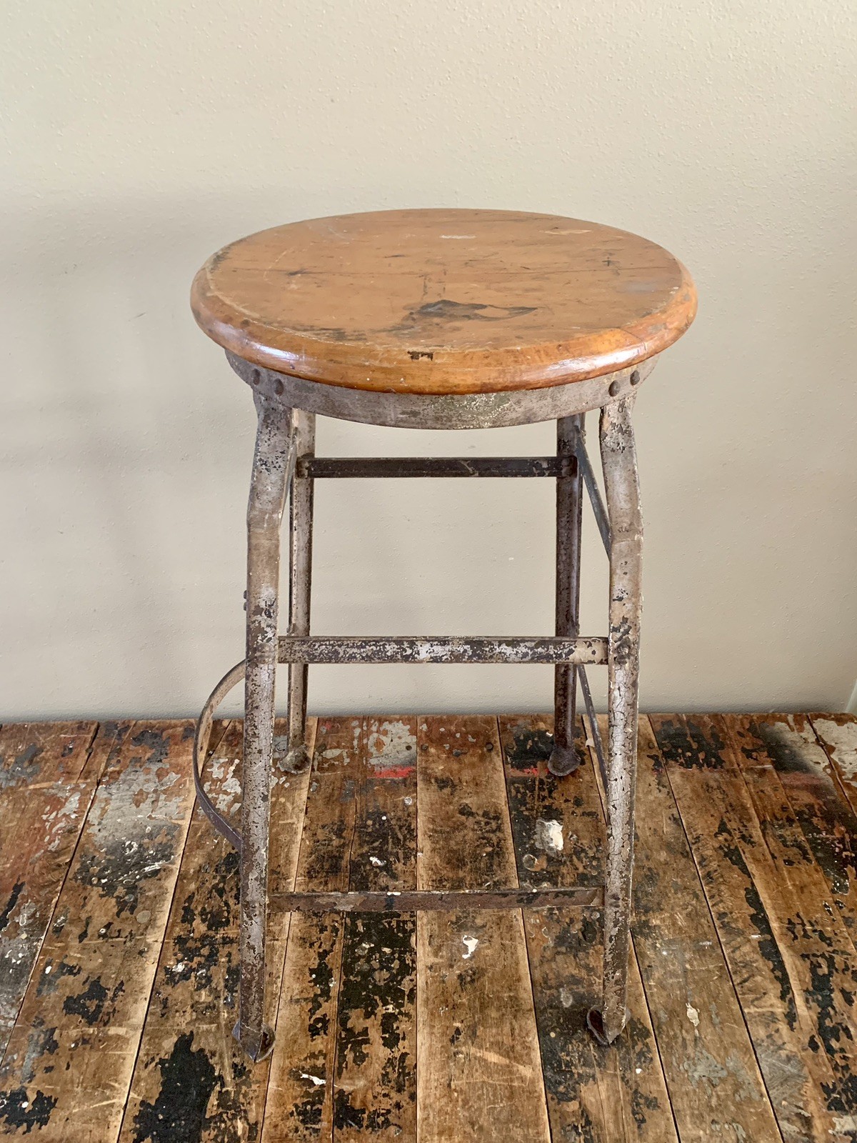 Vintage Industrial Drafting Machinist Factory Stool w/ Foot Rest