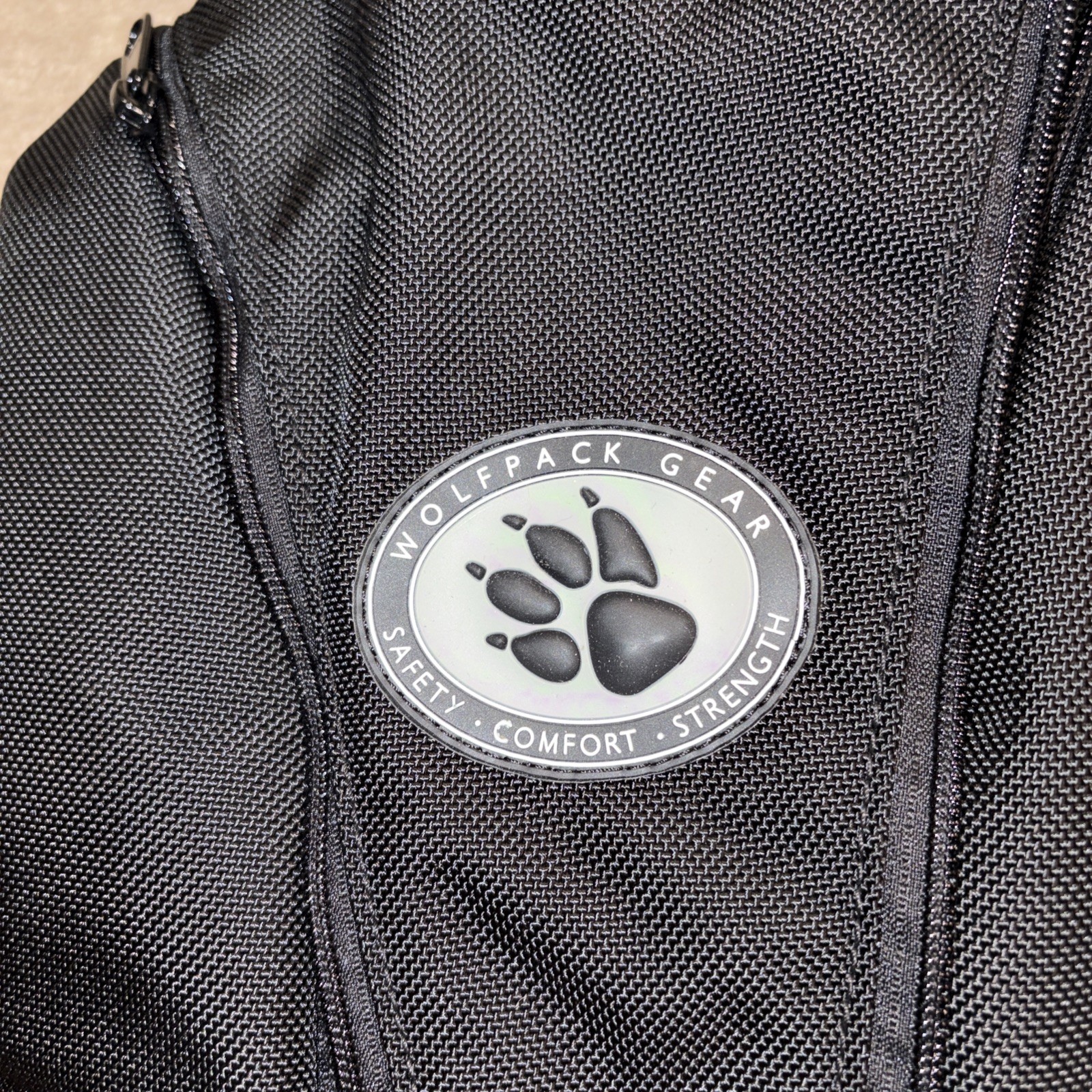 WOLFPACK GEAR DETACHABLE HYDRATION UNIT Hydration Pack Backpack Black NEW