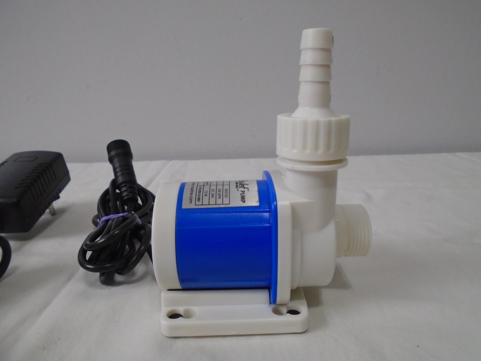 Innovative Marine MightyJet DC Return Pump 326 GPH Model No. 850103