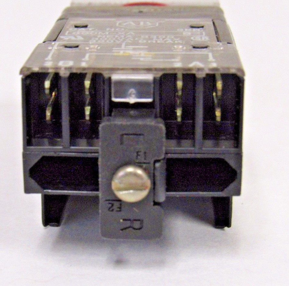 ALLEN BRADLEY 800MS-JG2BB 3 POSITION SQUARE SELECTOR SWITCH NEW OLD STOCK