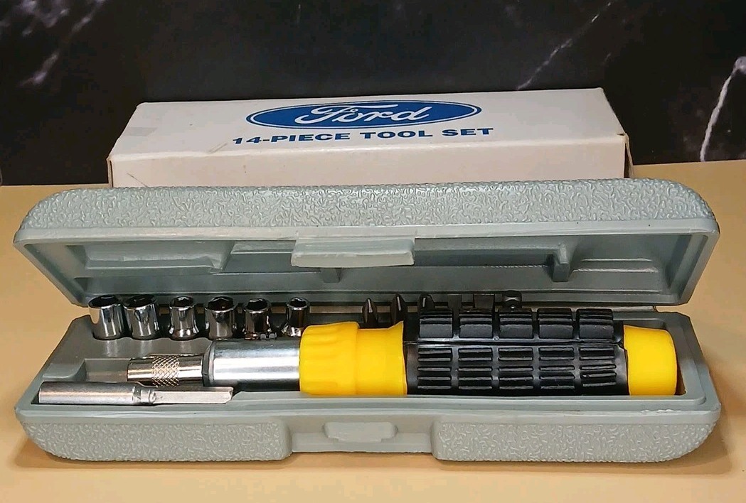 Classic 14 PC FORD Ratchet Screwdriver Compact Multi Purpose Tool Set