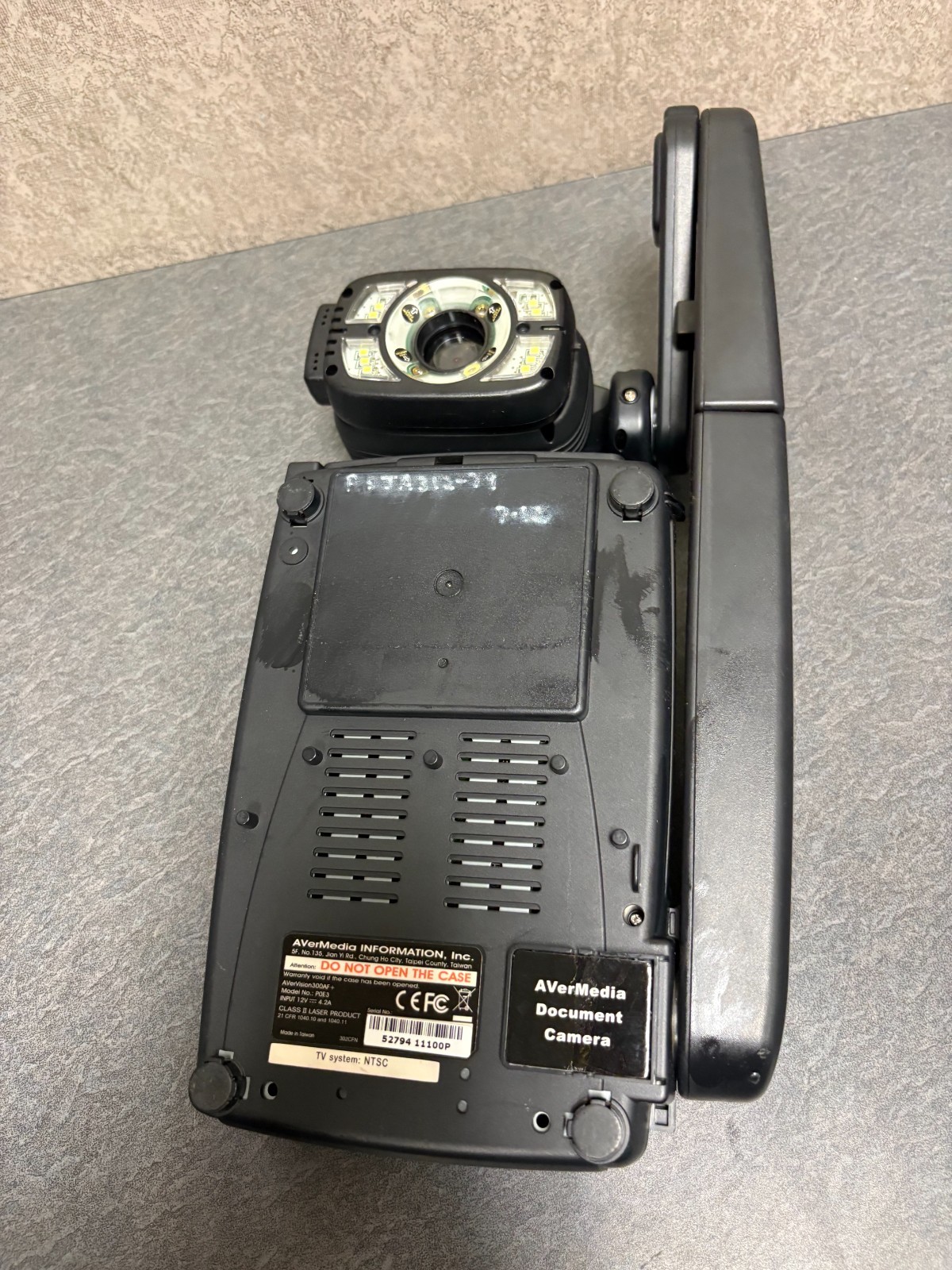 AVerMedia AVerVision 300AF+ Digital Document Camera Projector