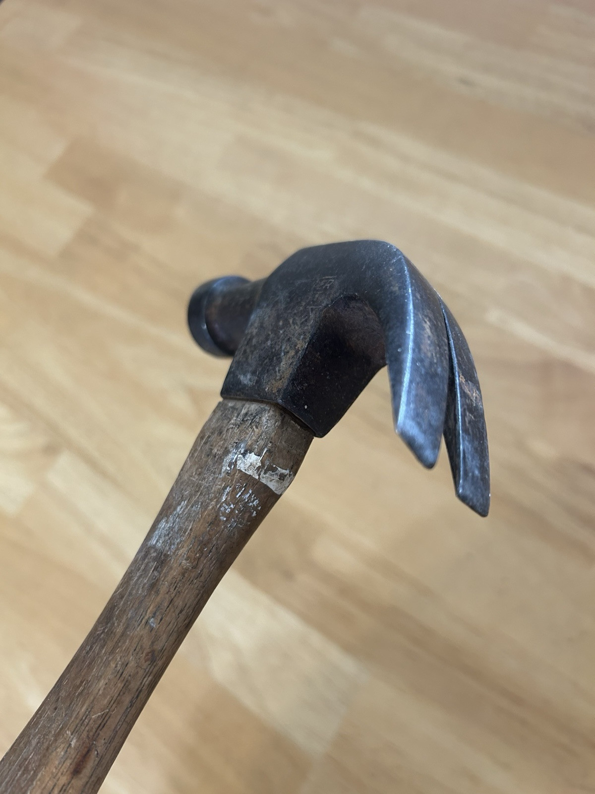 Vintage True Temper Target No. 16 Claw Hammer