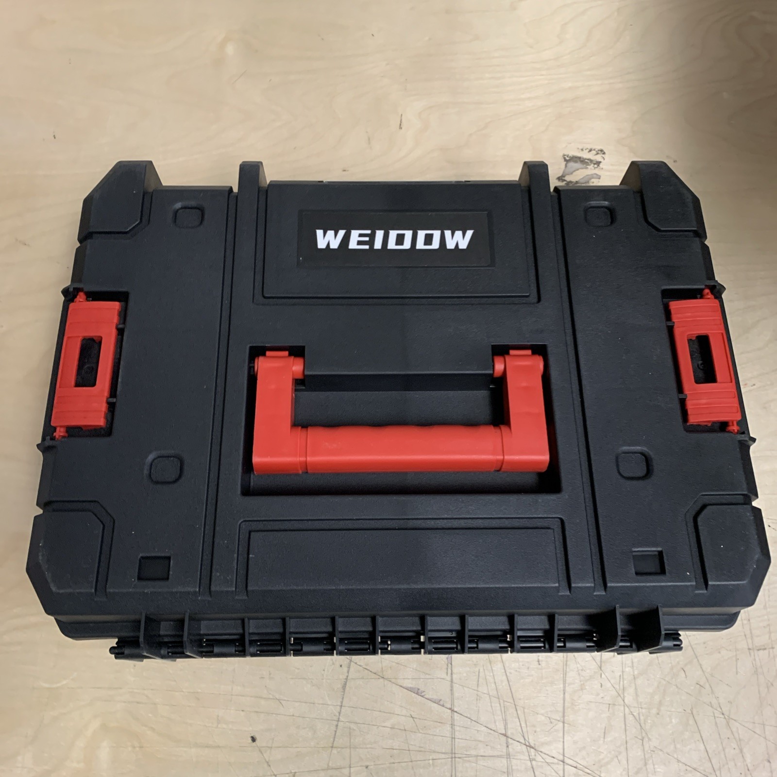 Laser Level With Tripod XL 2 Batteries