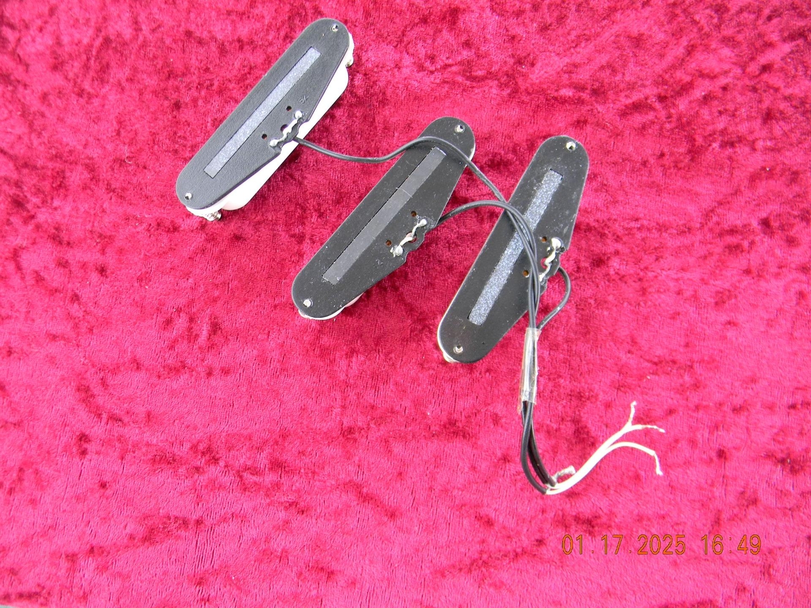 Squier Affinity Stratocaster Pickups, White Covers, All Screws & Springs, Nice