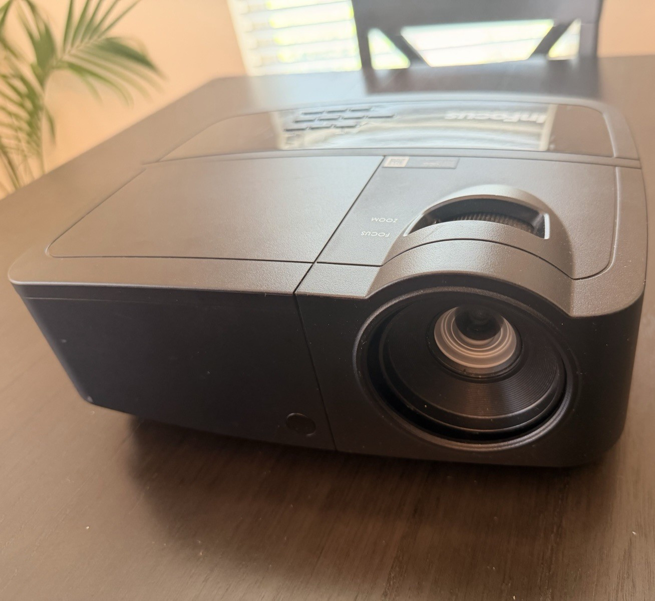 InFocus IN119HDx DLP 1080p Projector 3200 Lumens HDMI 3D Ready Speakers
