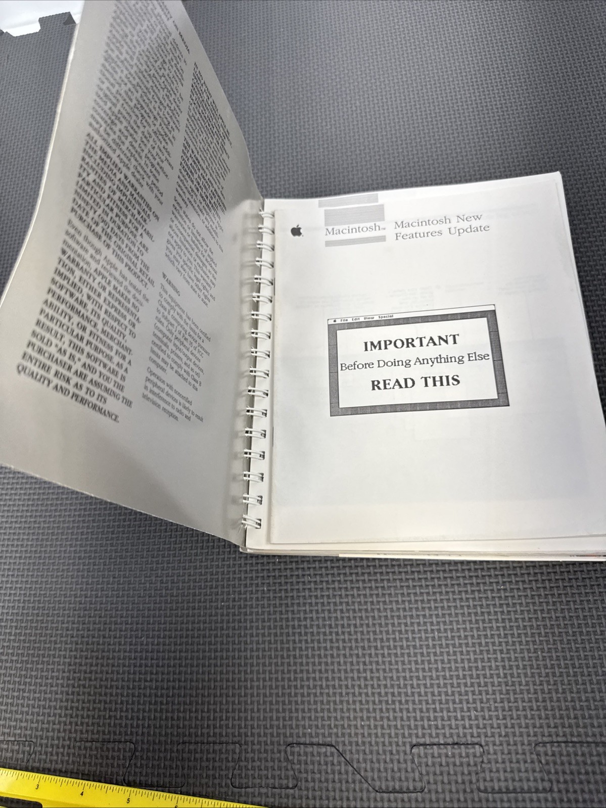 Apple Macintosh Se Owners Manual (Front Cover Damage Read)