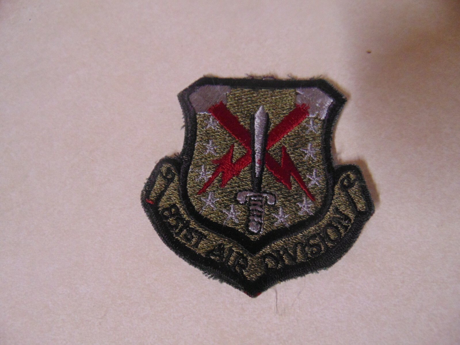 MILITARY PATCH SEW ON OLDER POCKET US AIR FORCE 831ST AIR DIVISION COLORED
