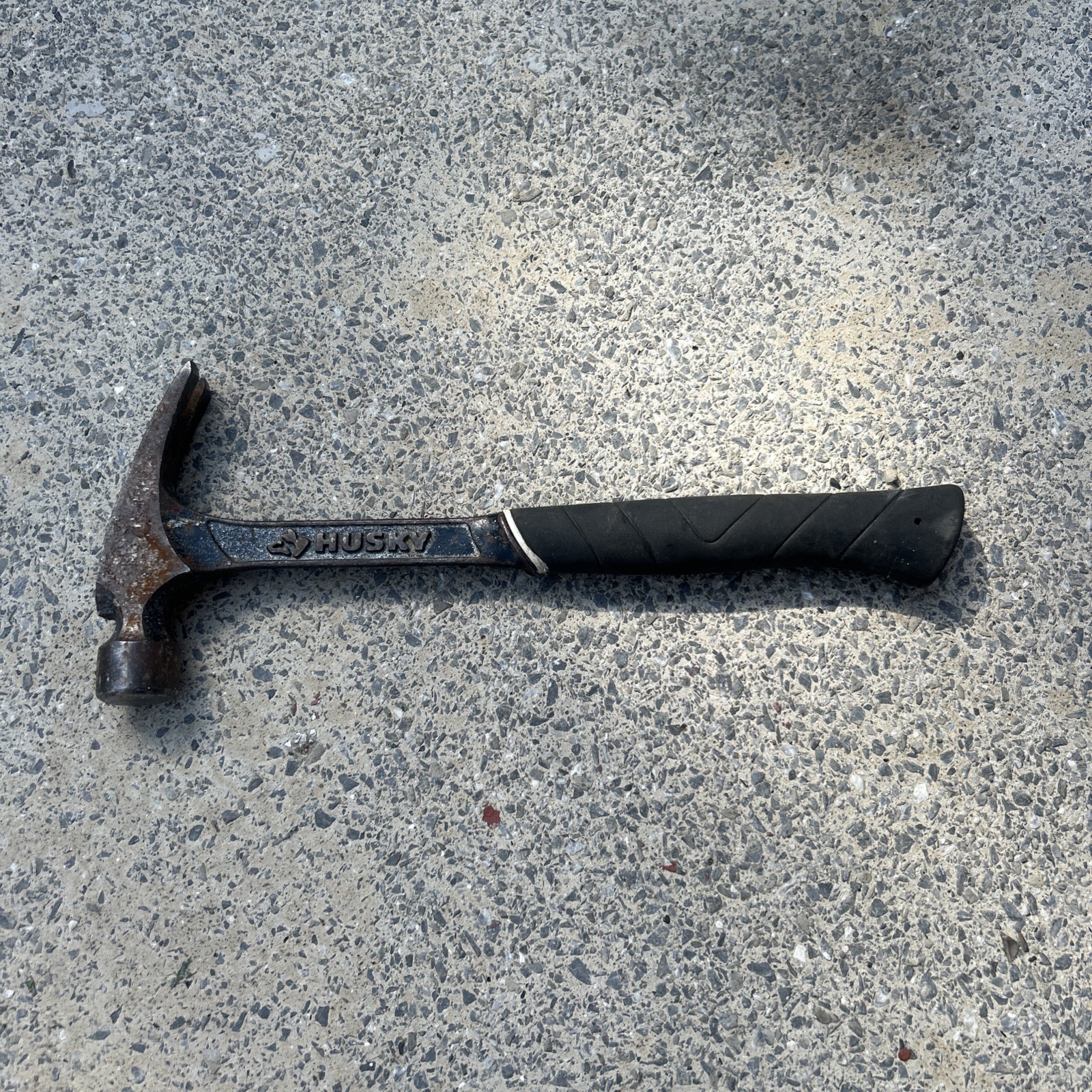 Husky Claw Hammer All Steel Construction w/ Rubber Handle Magnetic Nail Holding