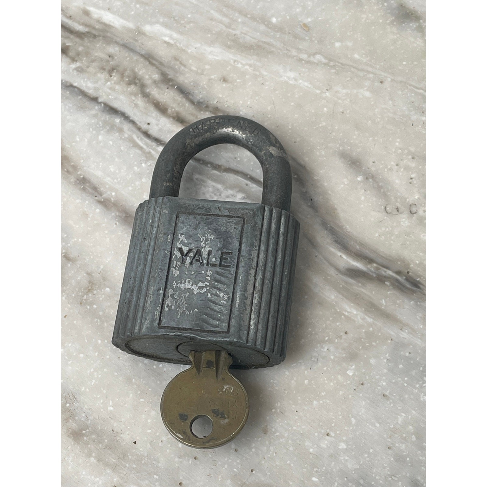 Padlock With Key Yale Vintage Ribbed  Made In USA Working Steel Gray
