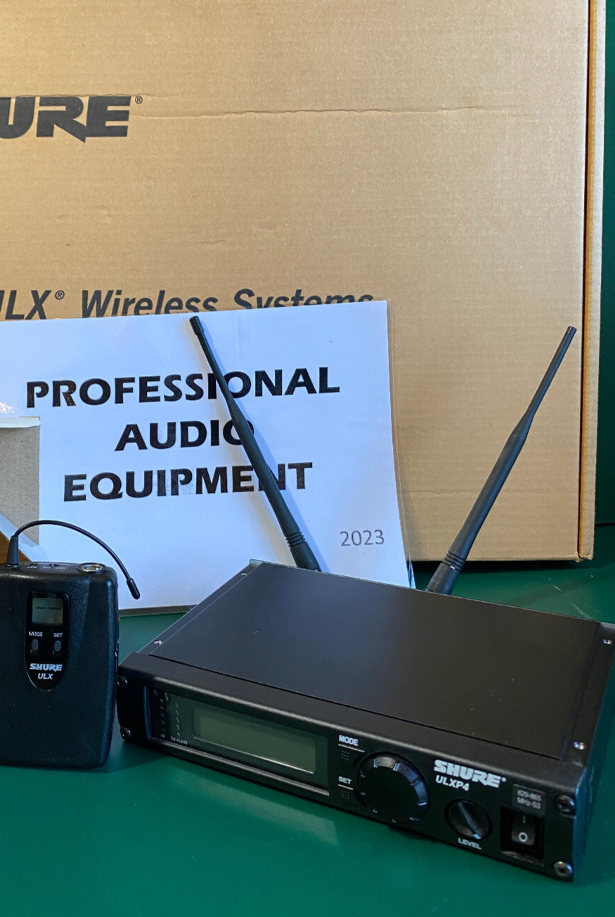 SHURE ULXP4 830-865-MHz- Pro Wireless Kit with SLX Bodypack