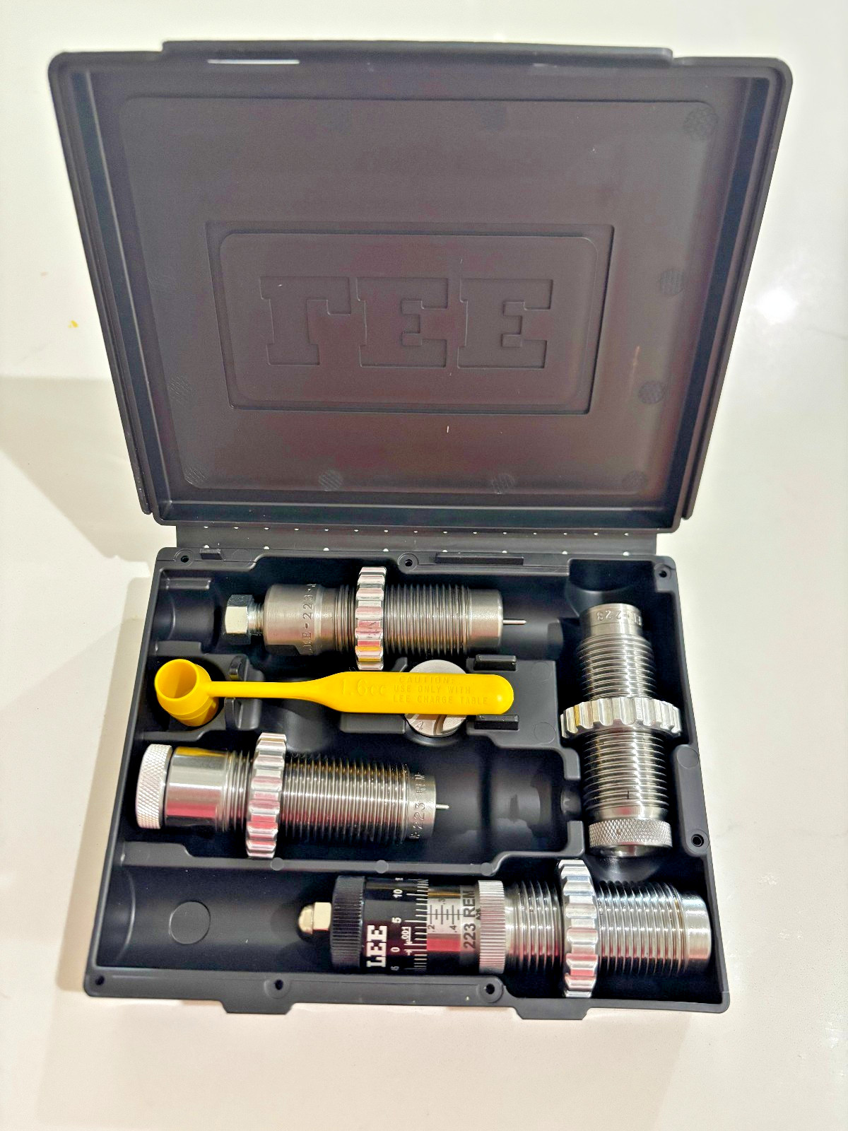 LEE 90694 223 Remington Micrometer Ultimate 4-Die Set ( Please Read Description)