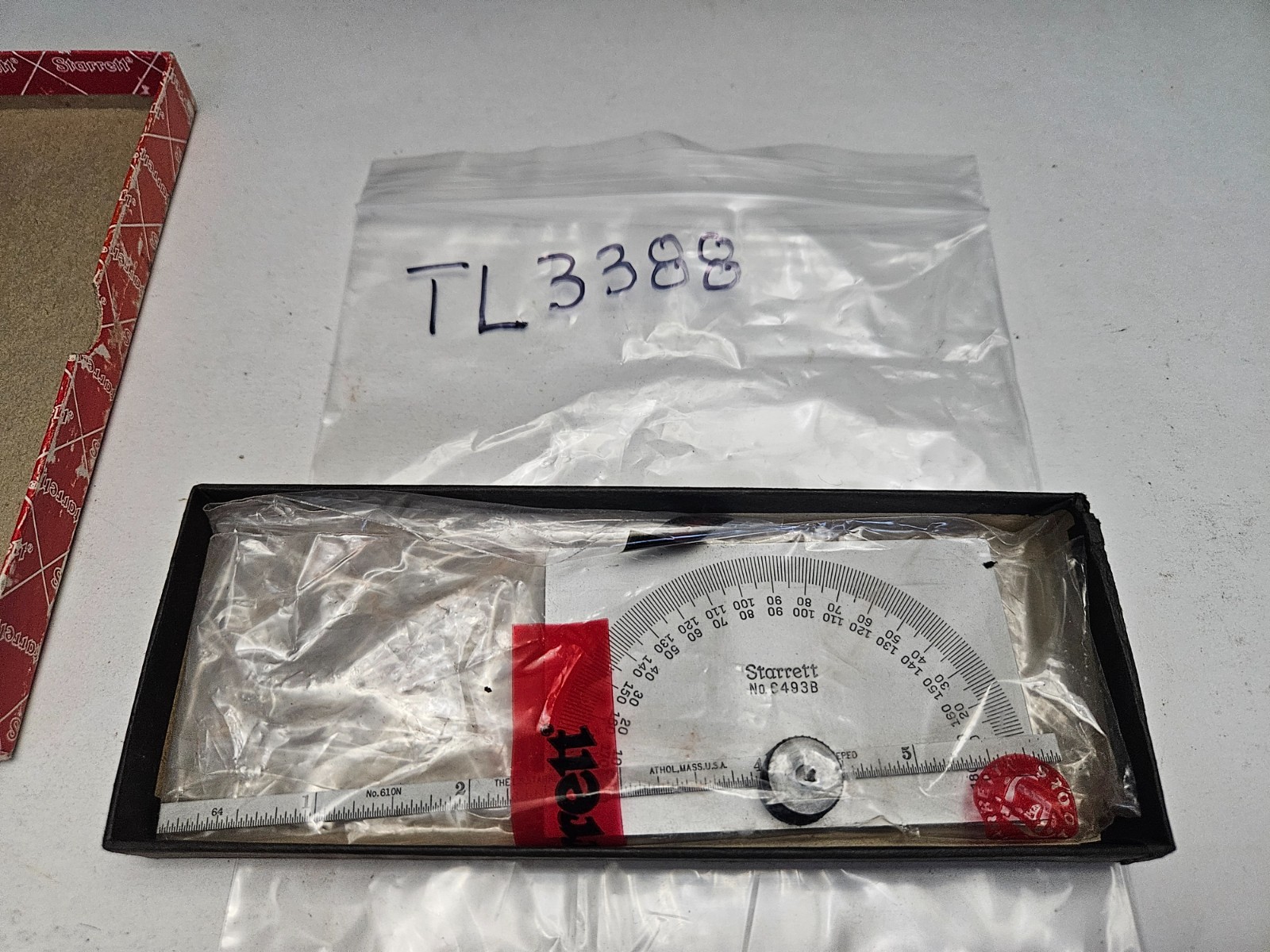 STARRETT #C493B PROTRACTOR & DEPTH GAGE 6" RECTANGULAR HEAD (TL3388)