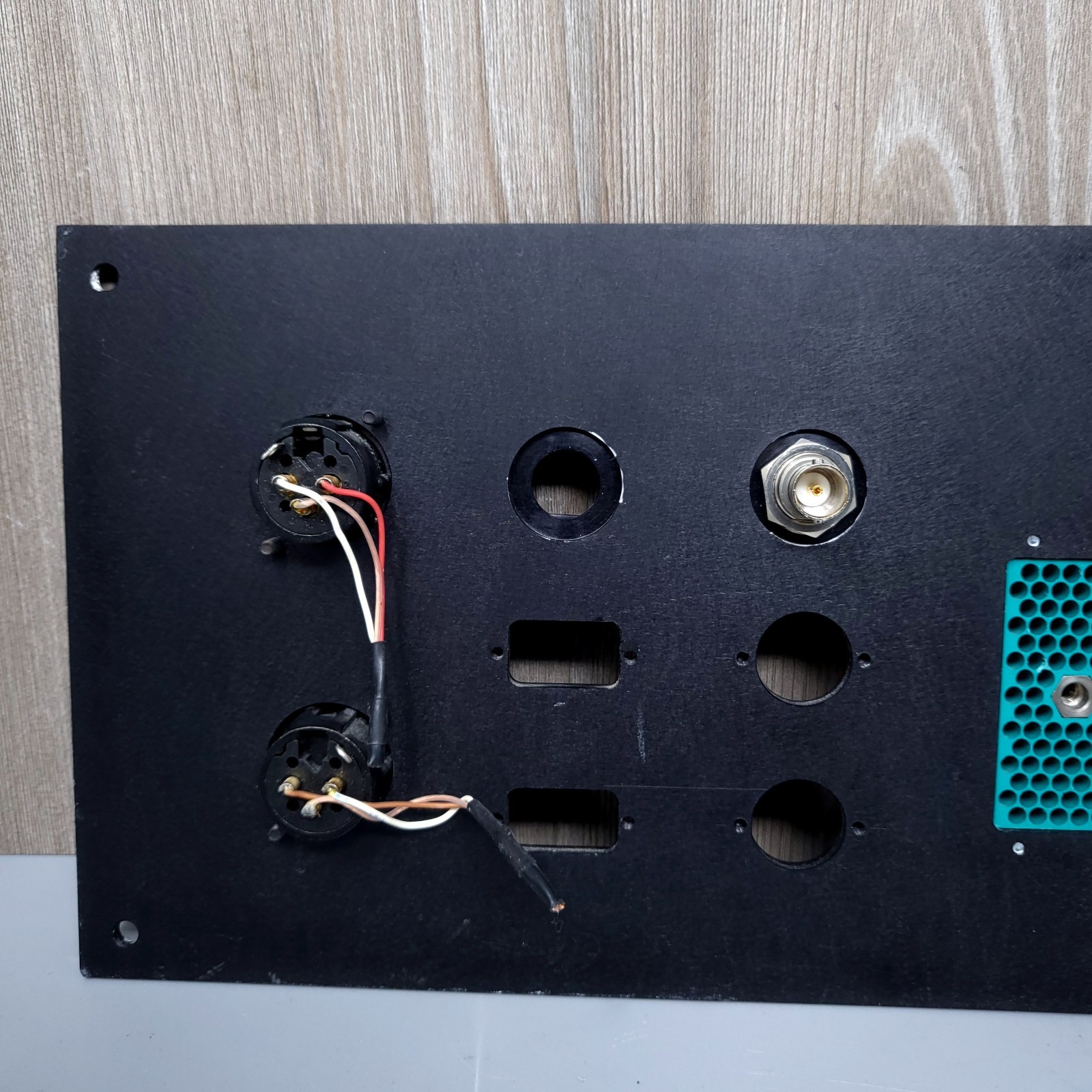 Custom 48ch Studio Patch Panel ELCO EDAC XLR Timecode Euphonix Rack
