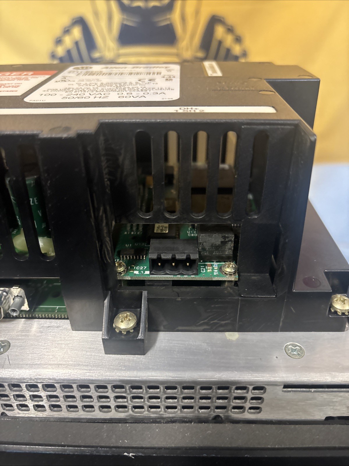 2711-B6CB Allen Bradley Panelview 600