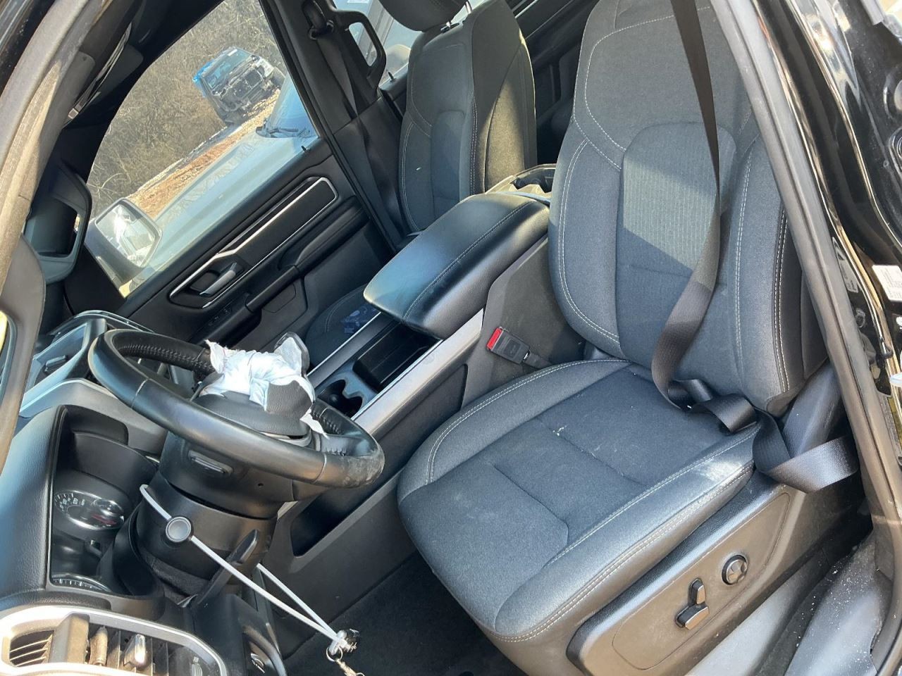 TDODR1500 2021 Glove Box 4944689