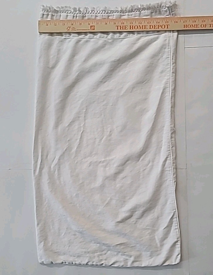 Lucky Brand White Pillowcase Boho Decorative Fringe Tassel Trim Edge 17" x 30"