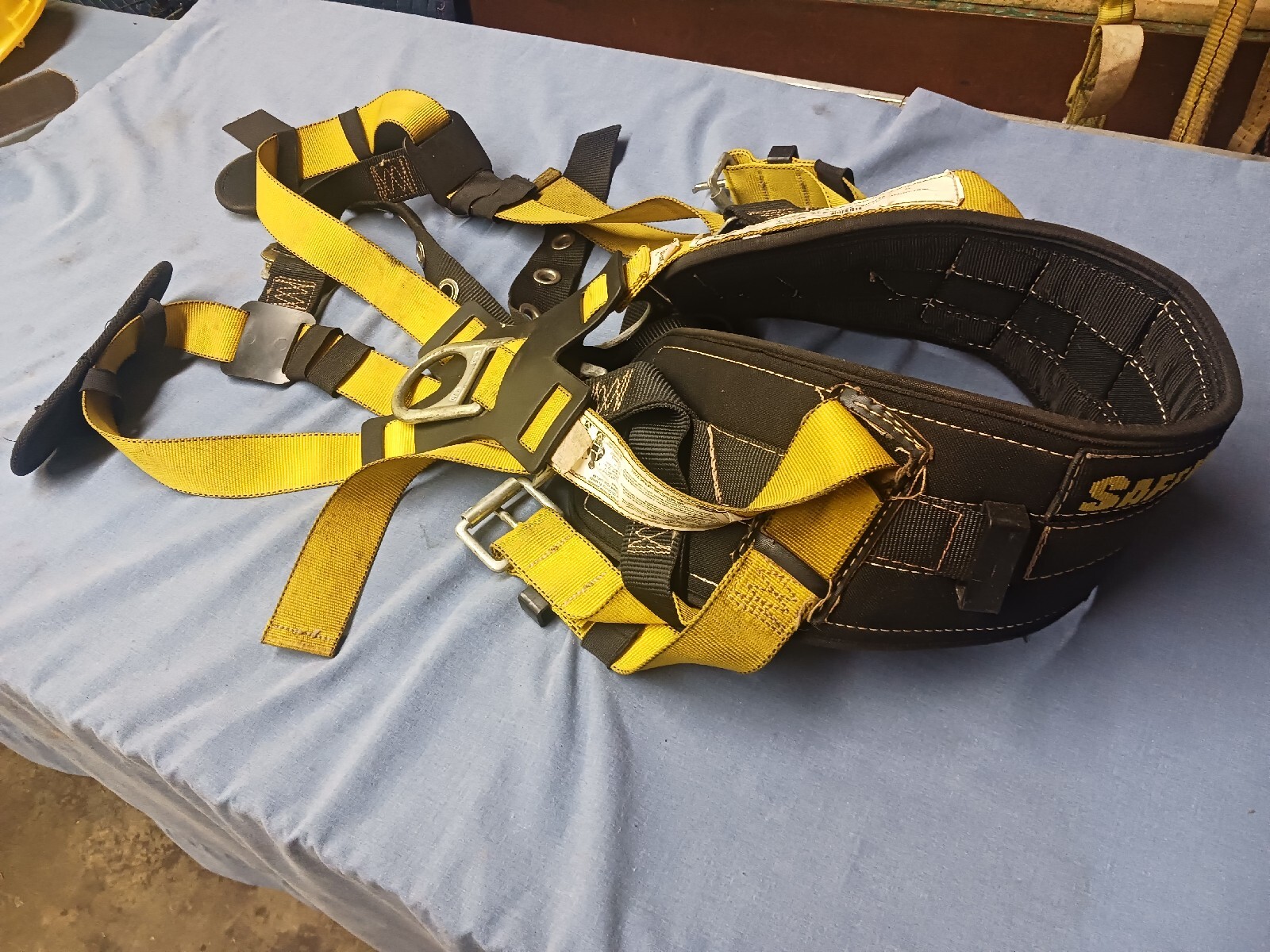 Safewaze Harness Part #1311-XL - 310 lb. capacity