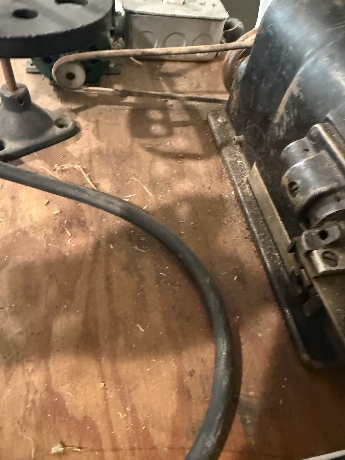 The Merrow Machine Sewing Machine