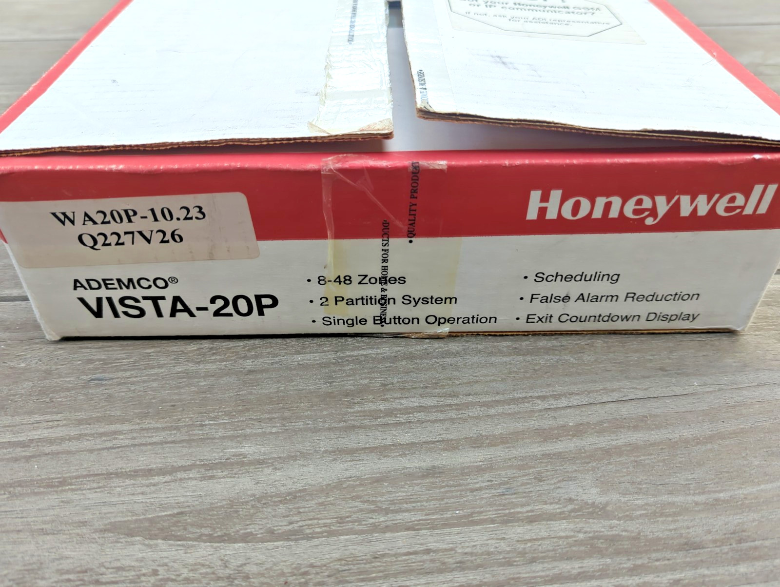 Honeywell VISTA-20P Ademco Control Panel w/ Transformer & Battery - Used