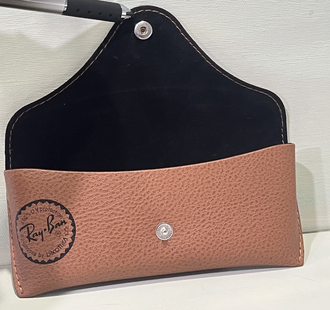 Authentic Ray-Ban Brown Sunglasses Eyeglasses Case Only Original Snap Case