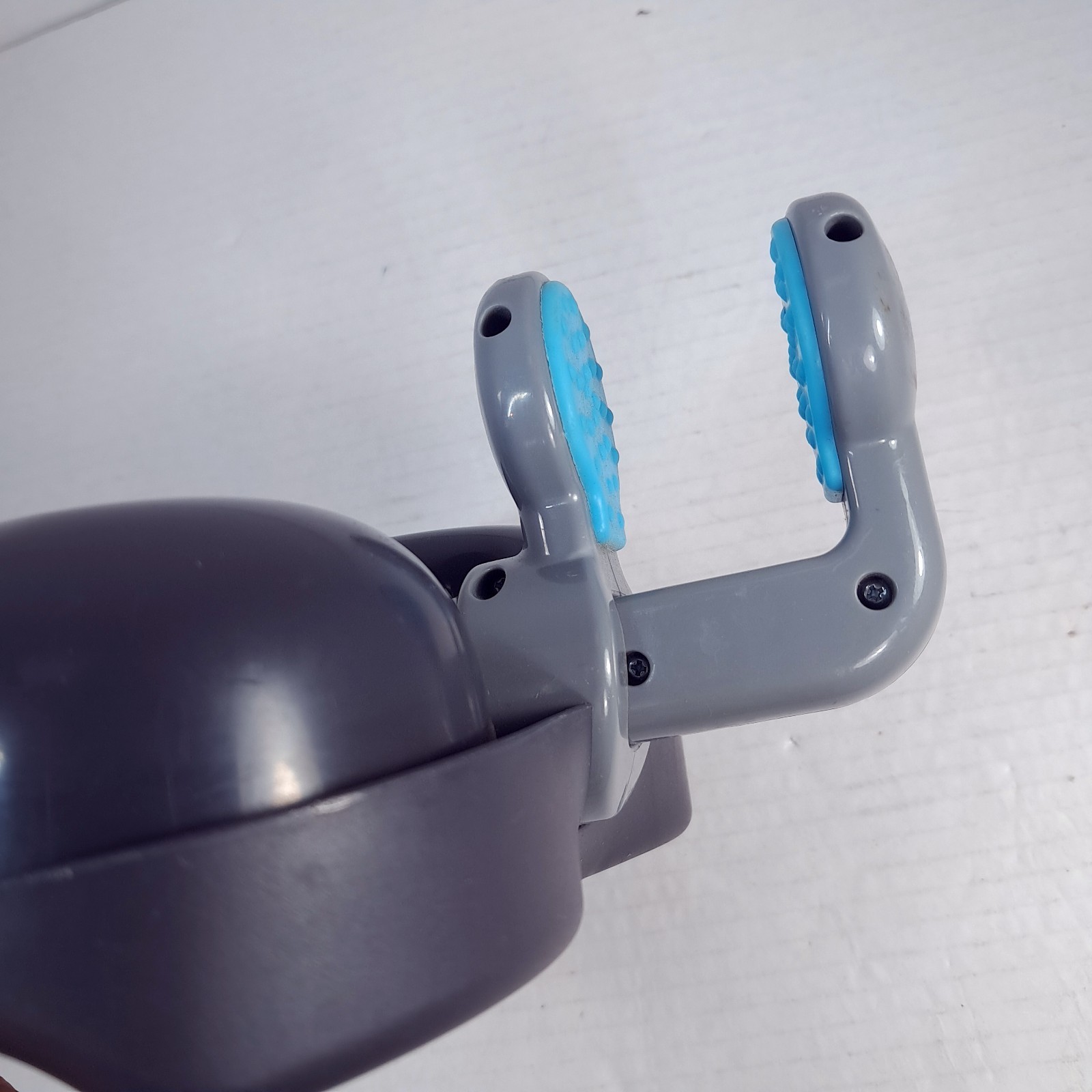 BRICA Deluxe Cupholder Cup Holder Snack Pod Baby stroller Attachment car seat