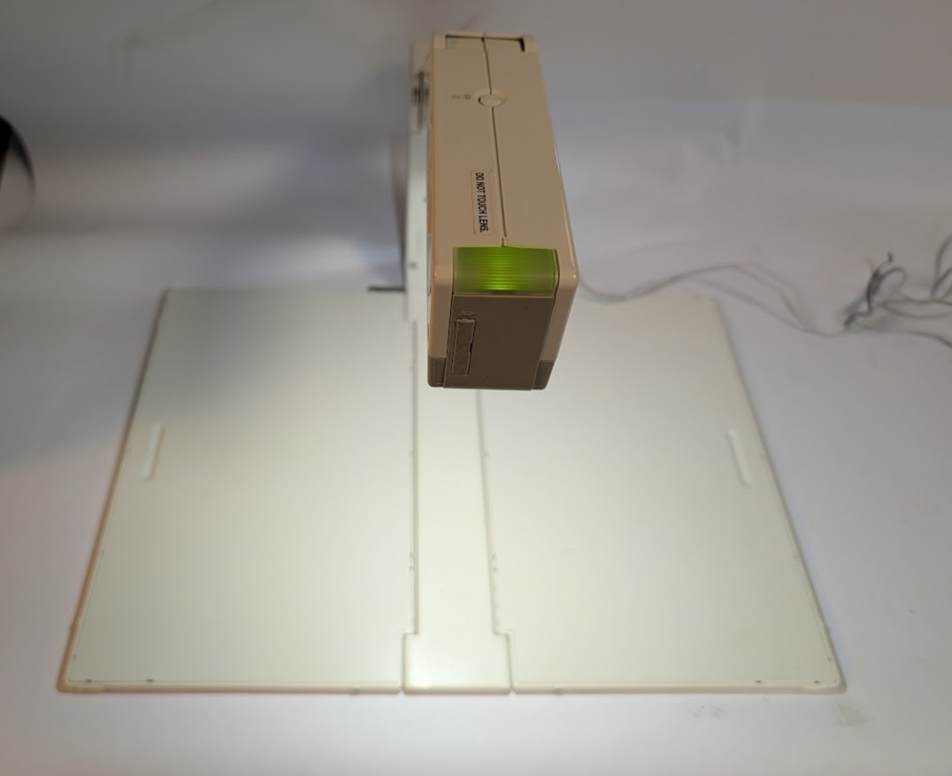Elmo Digital Visual Presenter HV-110u Document Camera -  Tested & Working