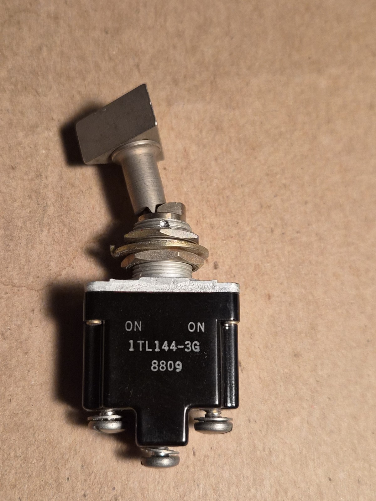 Microswitch Honeywell 1TL144-3G, Bell Helicopter 212-075-264-1, USED.